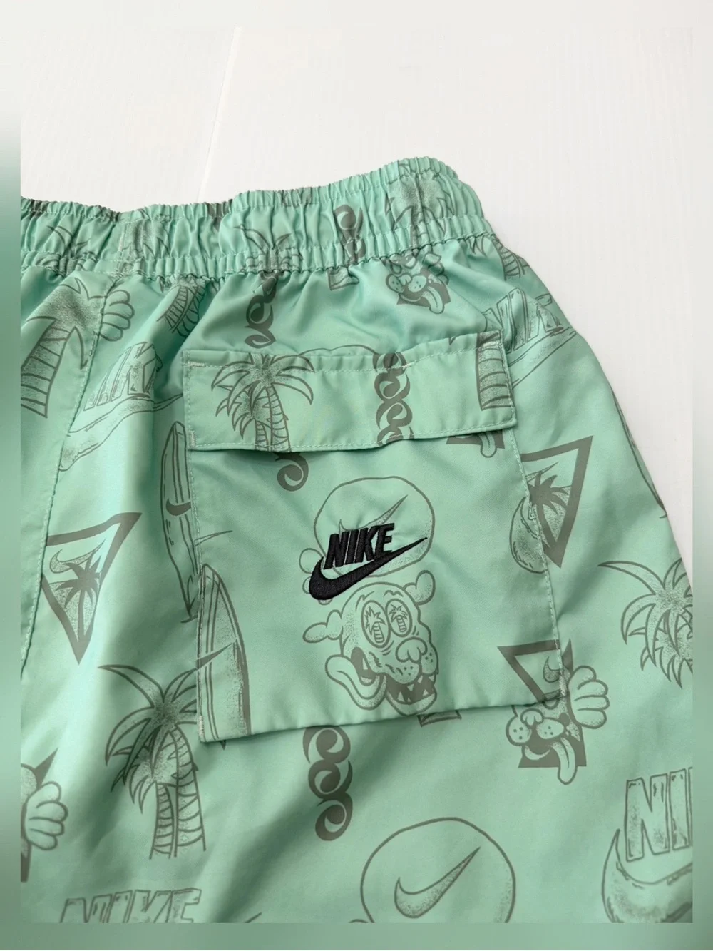 Nike Sportswear Beach Woven Flow Shorts Men’s Medium  FJ1652 308